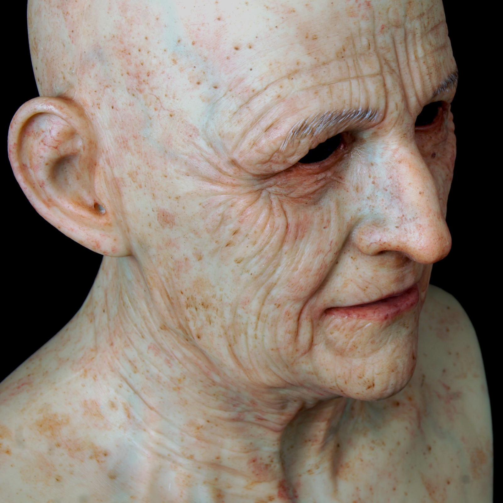 perfect-old-wooman-silicone-skin
